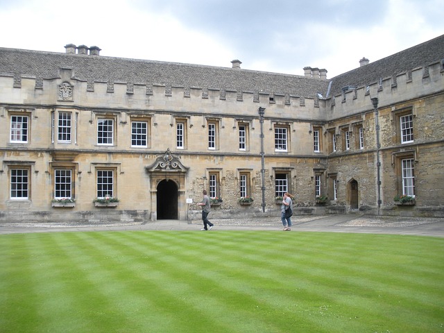 Oxford Homestays for Student Travelers