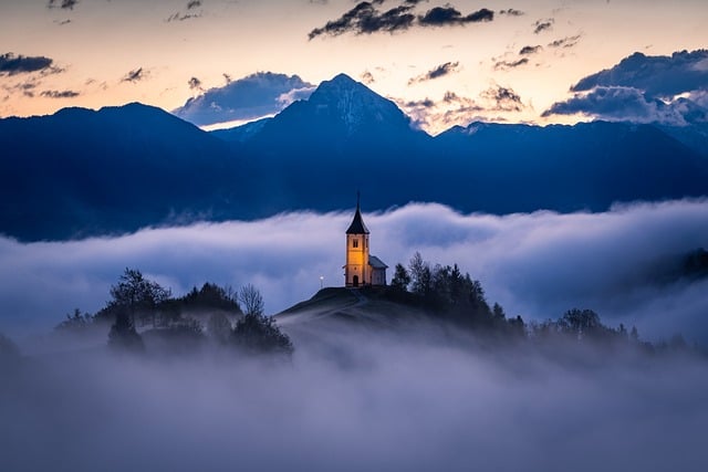 Slovenia Lakefront Villas for Peaceful Views
